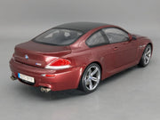 Modellautos 1:18 Kyosho BMW M6 mit Dealer OVP