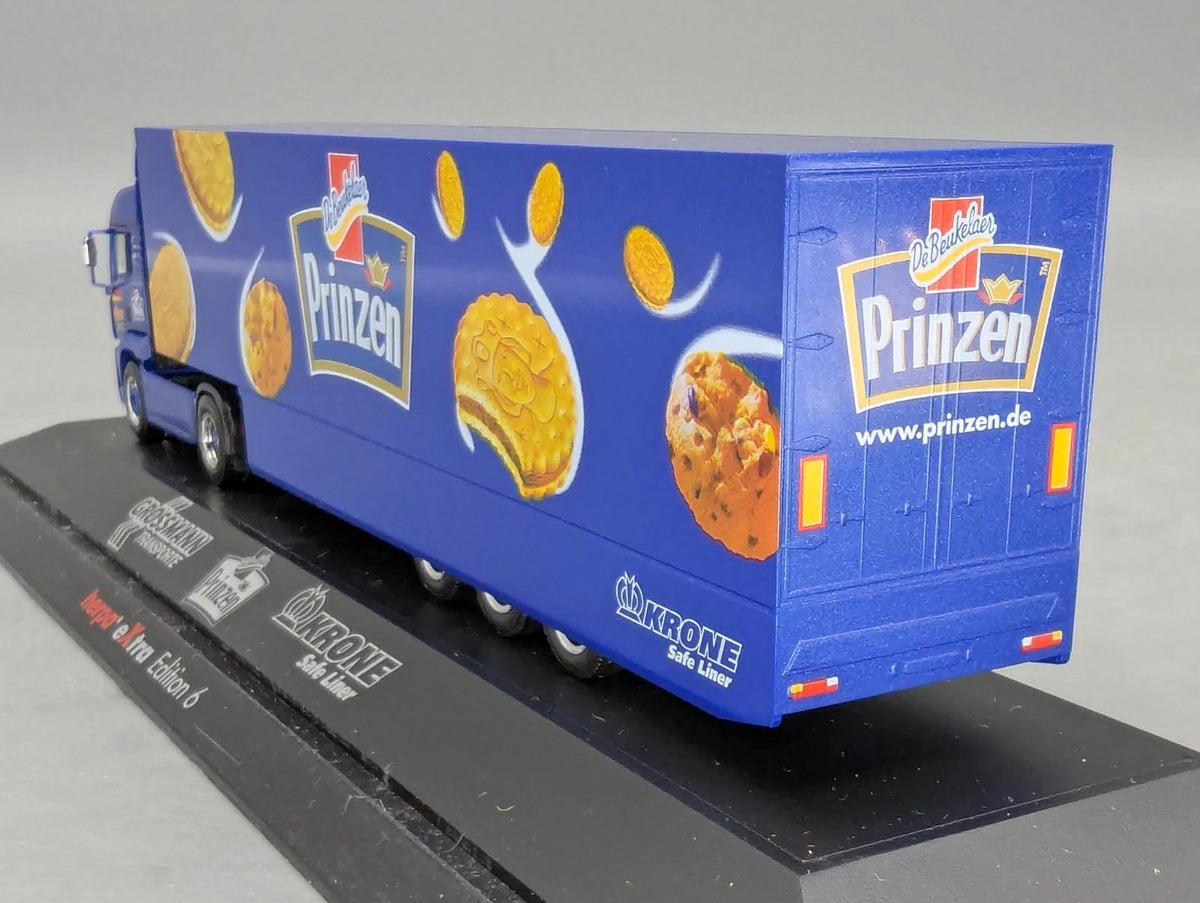 Lkw Modell 1:87 Herpa Extra Edition 6 MAN Krone De Beukelaer Prinzen mit Vitrine
