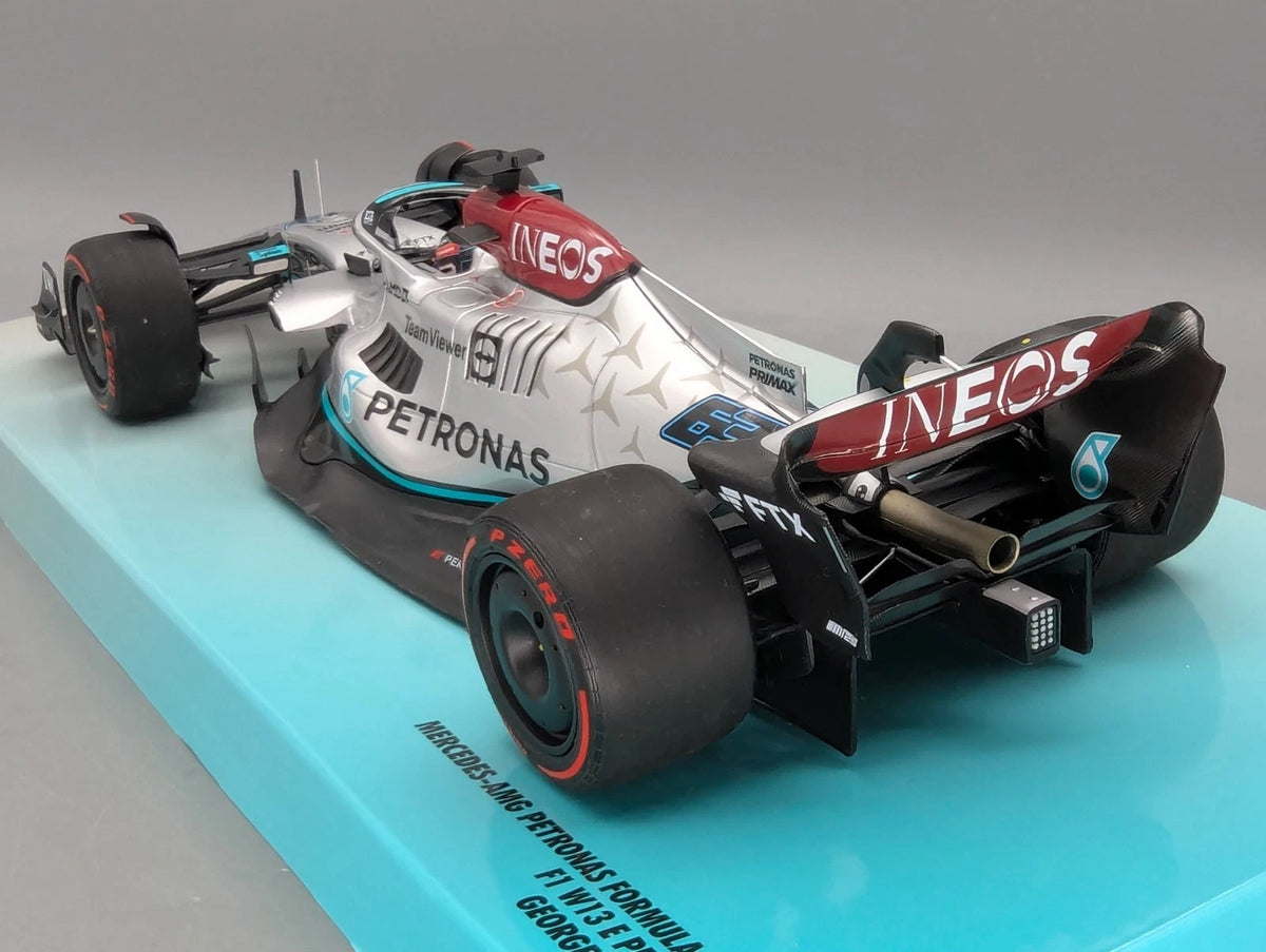 Modellautos  1:18 Minichamps Mercedes AMG Petronas F1 W 13 E #63 G. Russell OVP