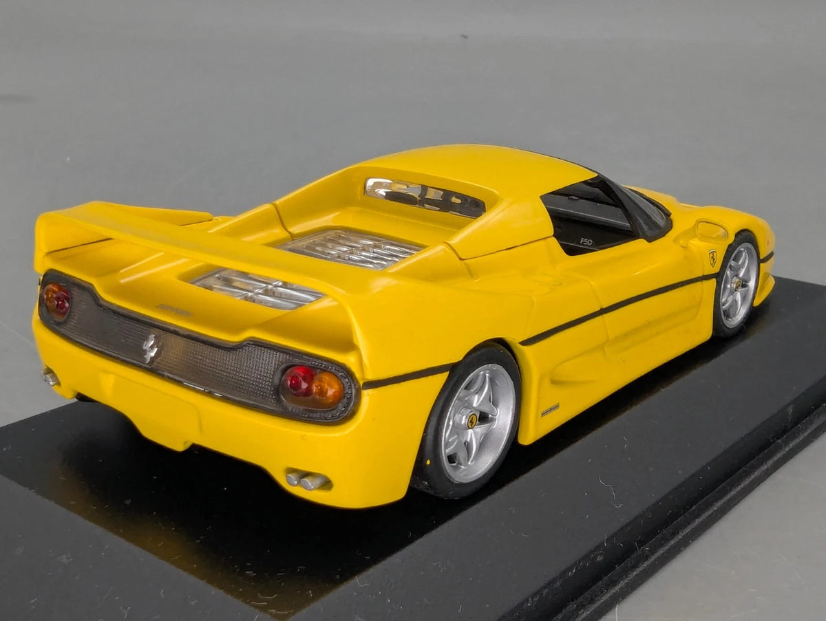 Modellautos 1:43 Minichamps Ferrari F50 1995 Yellow mit OVP
