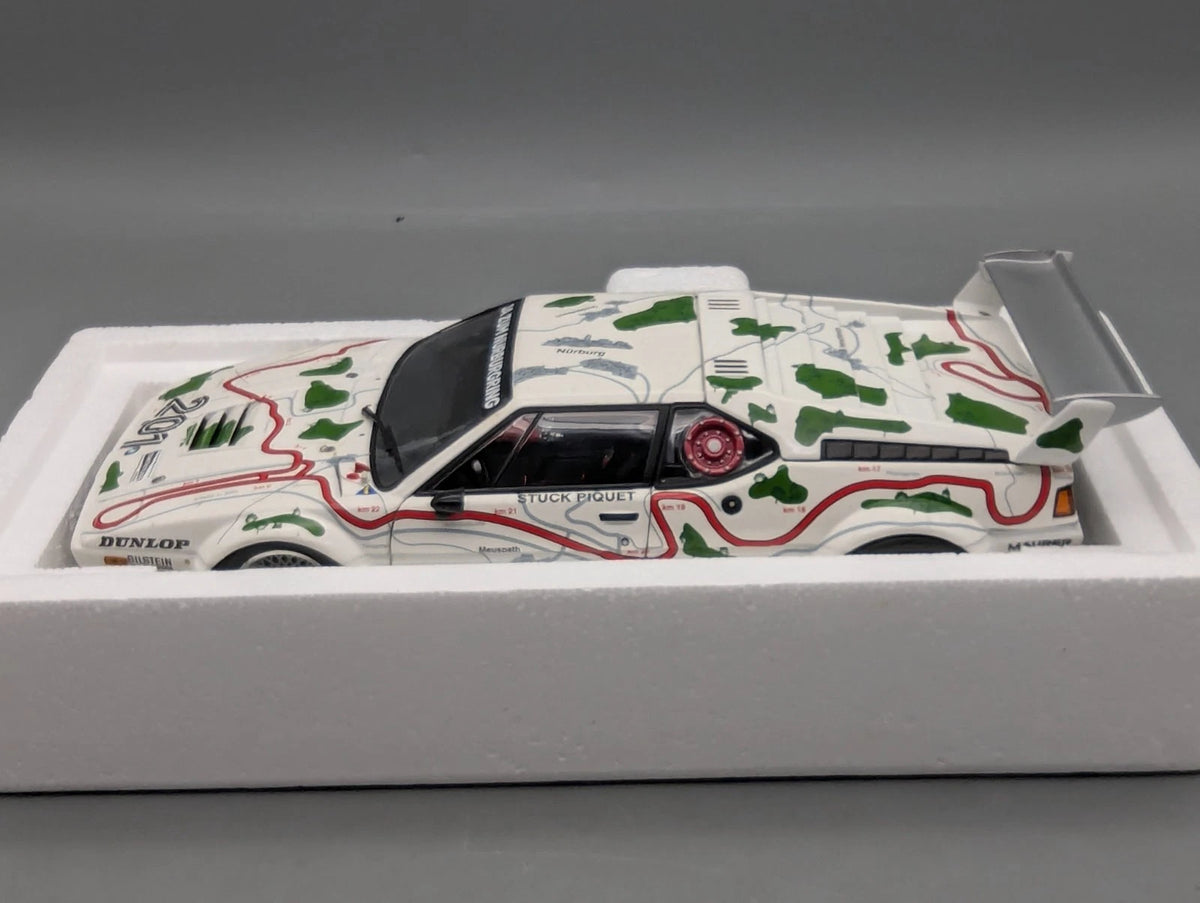 Modellautos 1:18 Minichamps BMW M1 1000KM Nürburgring 1980 #201 Stuck Piquet OVP