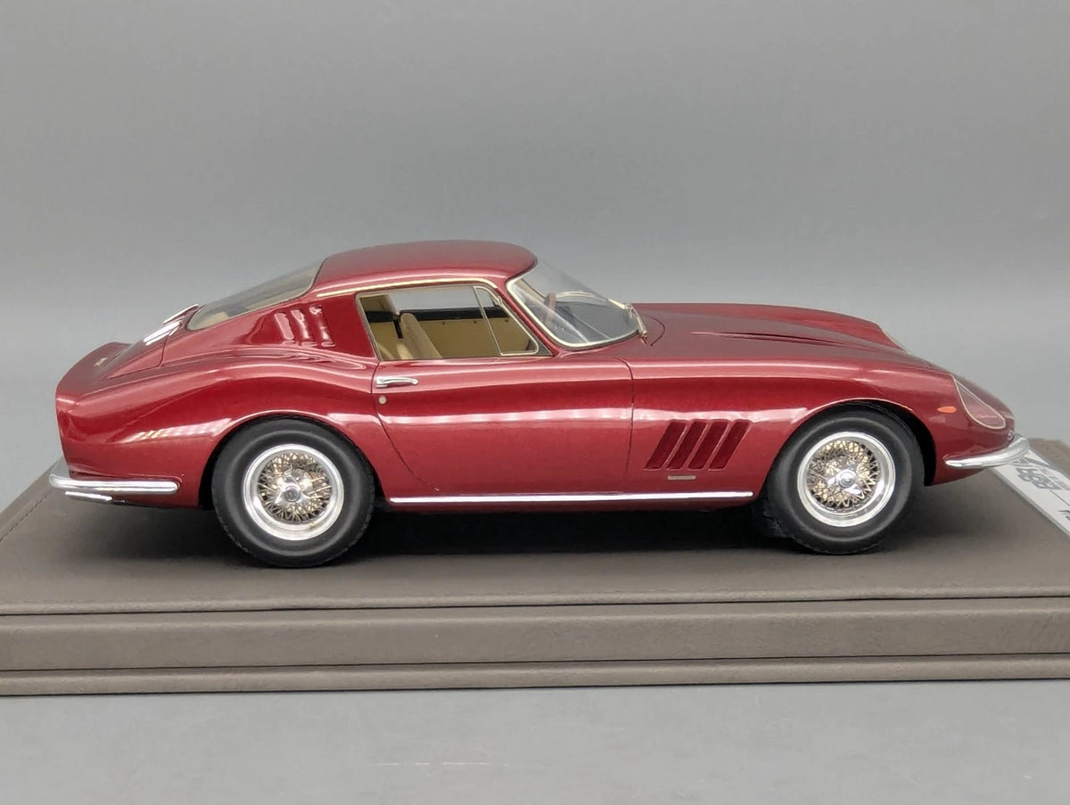 Modellautos 1:18 BBR Ferrari 275 GTB/4 1966 S/N 09925 01/16 mit Vitrine und OVP