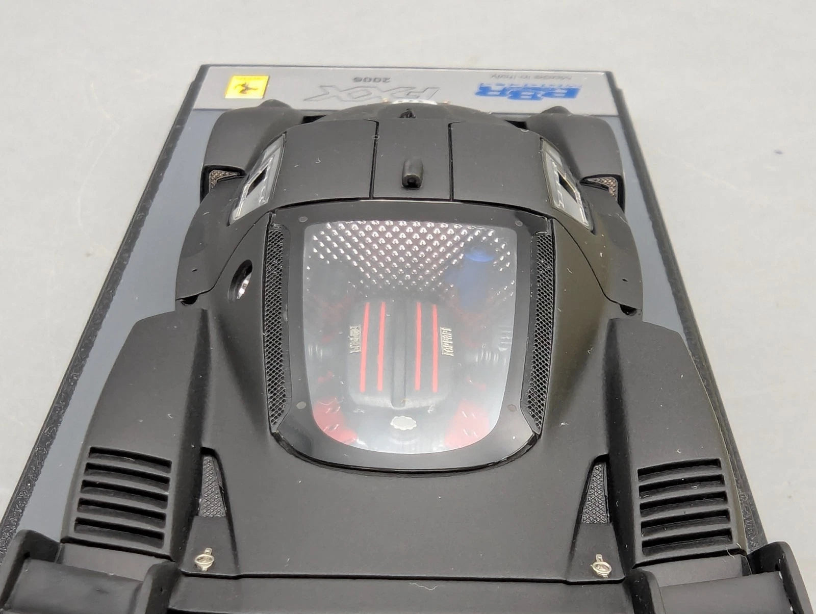 Modellautos 1:43 BBR Ferrari FXX  2006 Black Matt mit Vitrine OVP