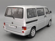 Modellautos 1:18 Schuco Volkswagen VW T4b Caravelle Silber mit OVP