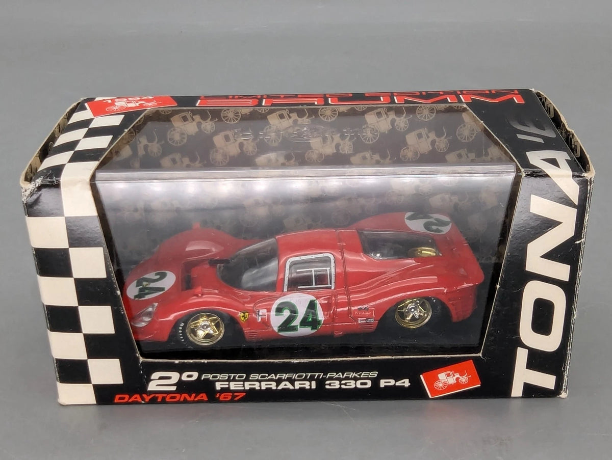 Modellautos 1:43 Brumm Ferrari 330 P4 Coupe Zweiter Daytona 1967 #24 mit OVP