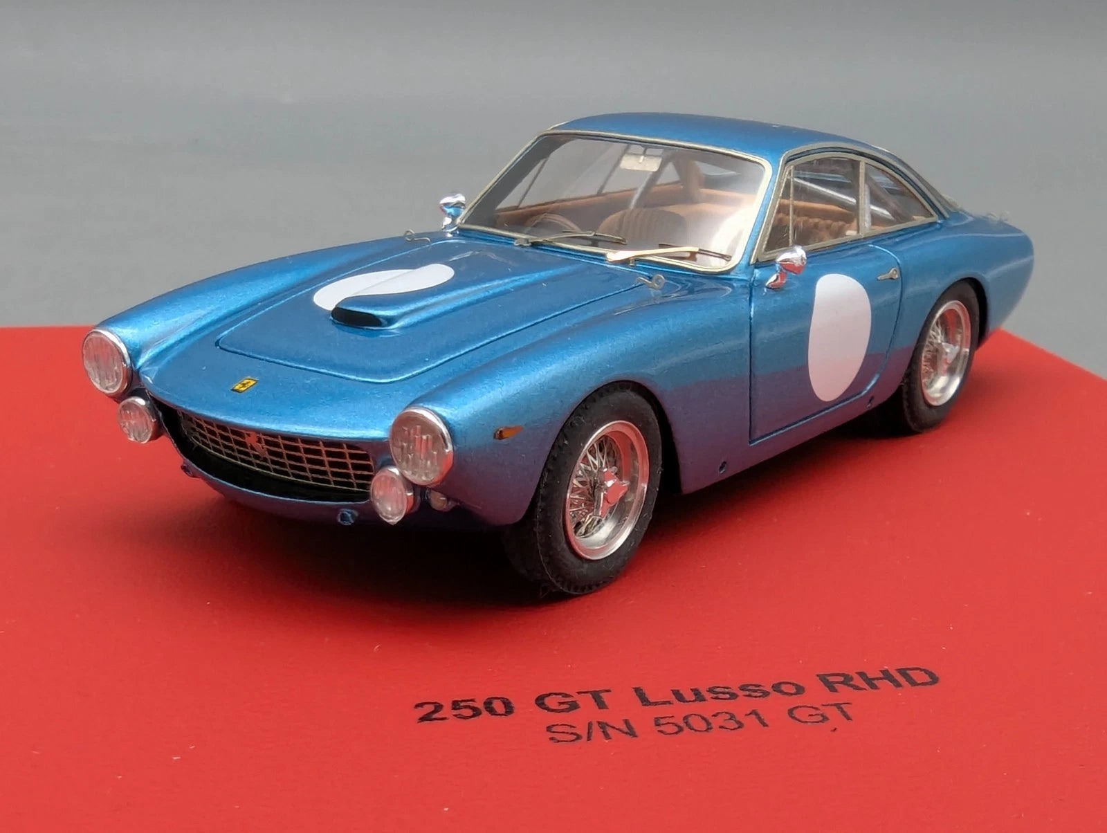 Modellautos 1:43 BBR  Ferrari 250 GT The Racing Lusso LHD RHD Set 2-tlg. 1/3 OVP