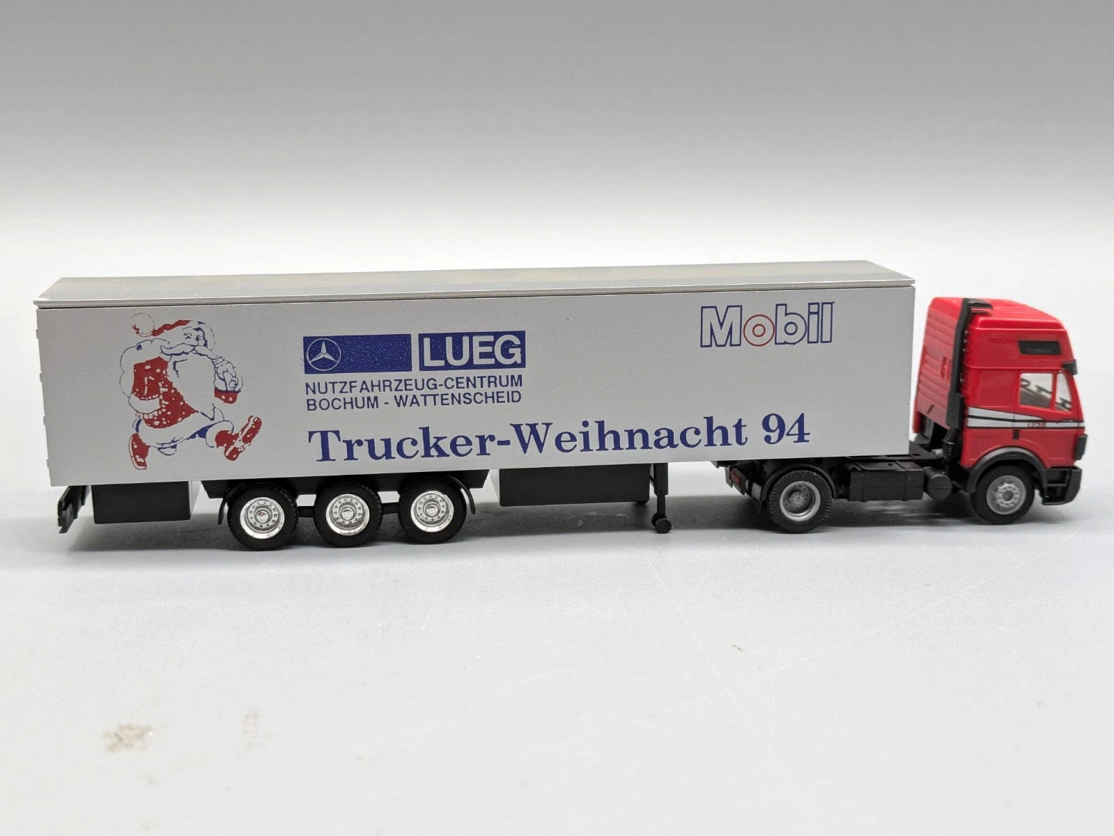 Lkw 1:87 Albedo Mercedes-Benz Lueg Trucker-Weihnacht 94 mit OVP