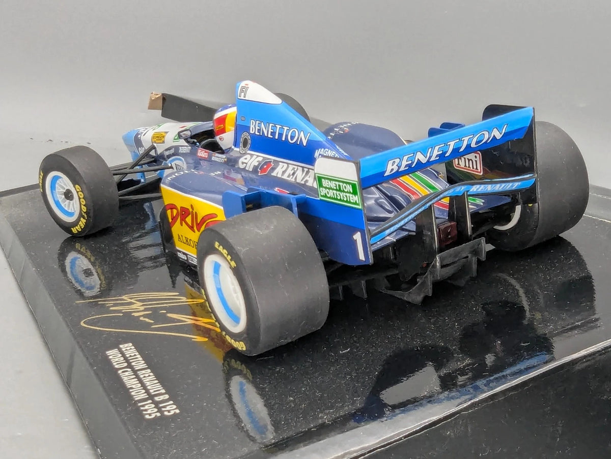 Modellautos 1:18 Minichamps Benetton Renault B195 WINNER #1 M. Schumacher OVP