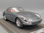 Modellautos 1:18 BBR Ferrari 275 GTB/4 1966 Grigio Met 08/36 mit Vitrine und OVP