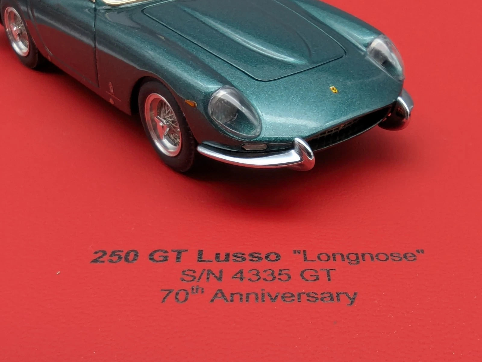 Modellautos 1:43 BBR  Ferrari 250 GT Lusso Set 2-tlg. 1/5 OVP