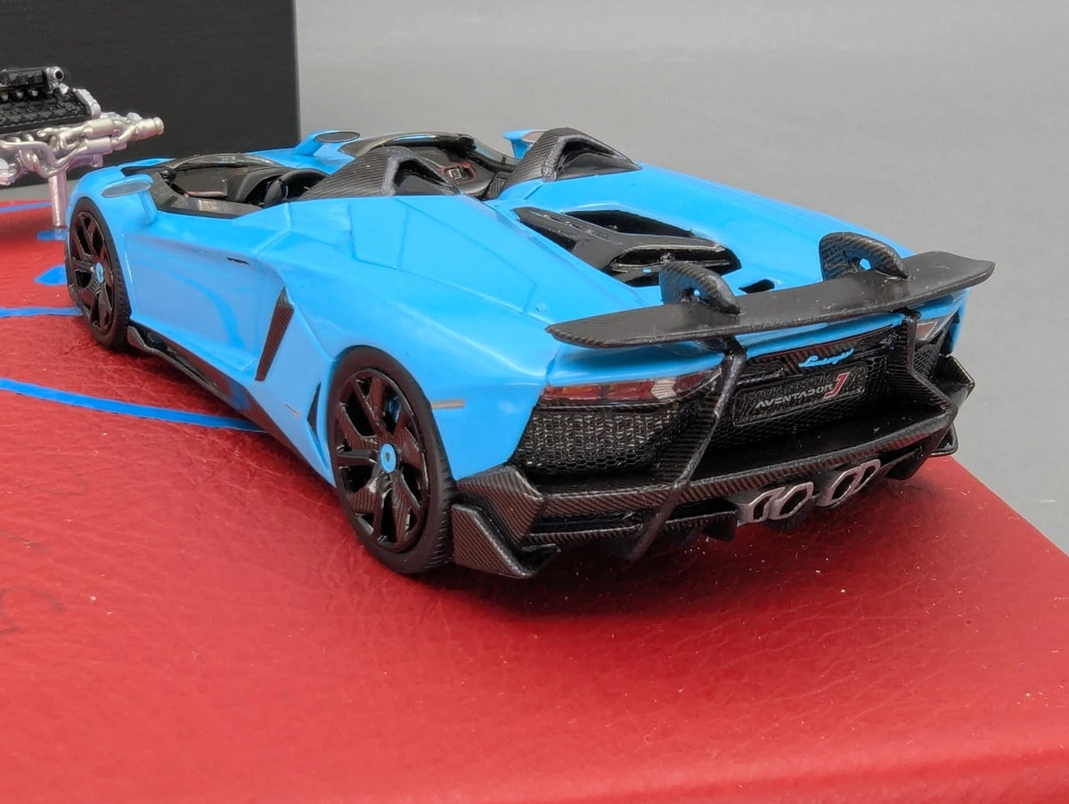Modellautos 1:43 MR Lamborghini Aventador J Speedster Ltd 01/04 Engine Set OVP