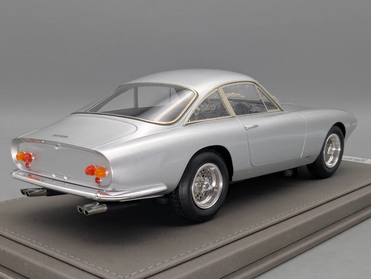 Modellautos 1:18 BBR Ferrari 250 GT Lusso S/N 4335 1963 Silber Ltd 01/36 mit OVP