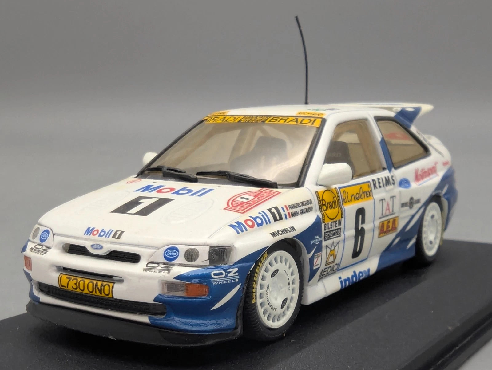 Modellautos 1:43 Minichamps Ford Escort Cosworth WINNER RMC 1994 #6 OVP