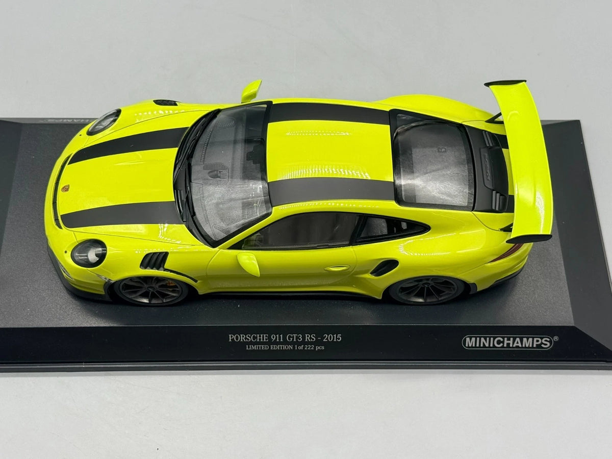 Modellautos 1:18 Minichamps Porsche 911 GT3 RS 2015 mit OVP