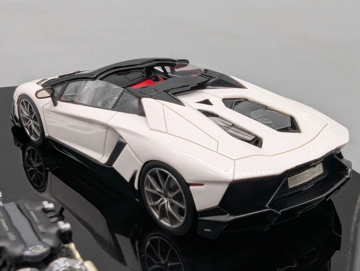 Eidolon Make Up 1:43 Lamborghini Aventador LP720-4 Roadster Engine Set Weiß OVP