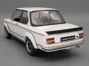 Modellautos 1:18 AUTOart Millenium 70501 BMW 2002 Turbo White mit OVP