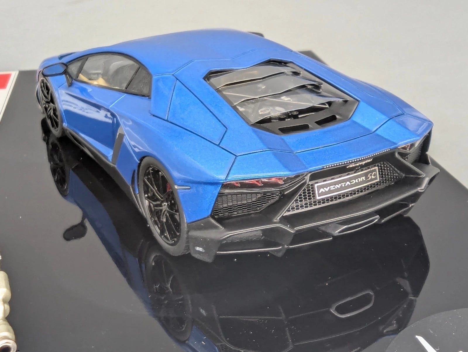 Eidolon Make Up 1:43 Lamborghini Aventador LP720-4 50. Annivers. Engine Set OVP