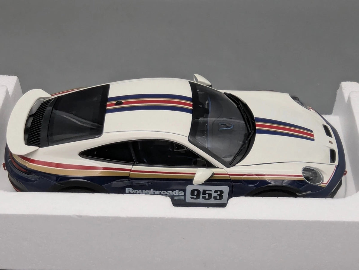 Modellautos 1:18 Norev Porsche 911 Dakar 2023 Roughroads #953 mit OVP