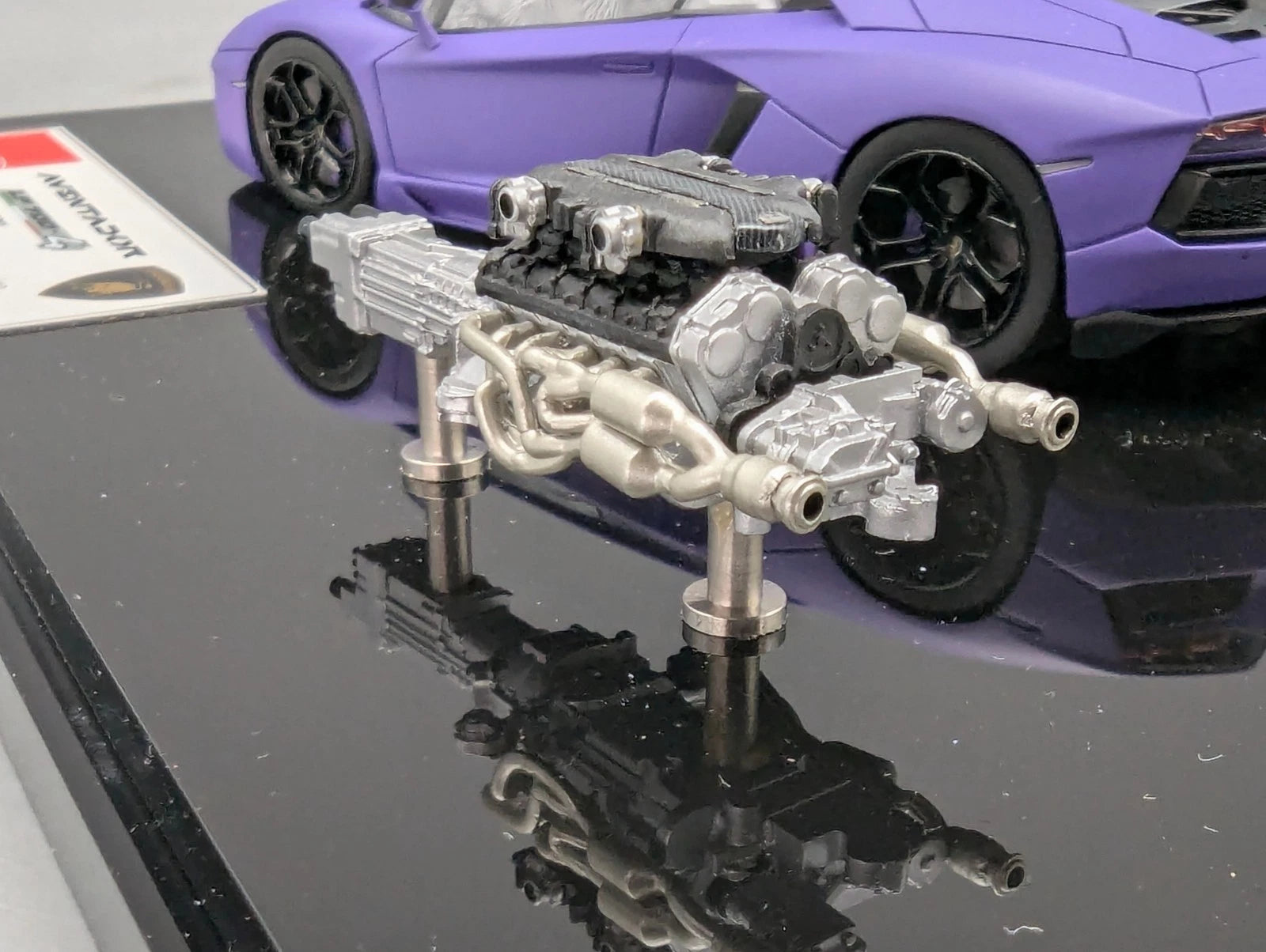Eidolon Make Up 1:43 Lamborghini Aventador LP700-4 2011 Engine Set 00/10 OVP