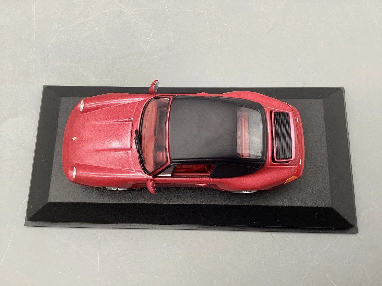 Modellautos 1:43 Minichamps Porsche 911 Cabriolet soft top 1994 mit OVP