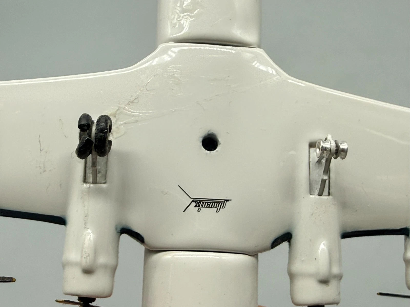 Modellflugzeug 1:200 Phoenix Models Aviation Traders ATL-98 Carvair mit OVP