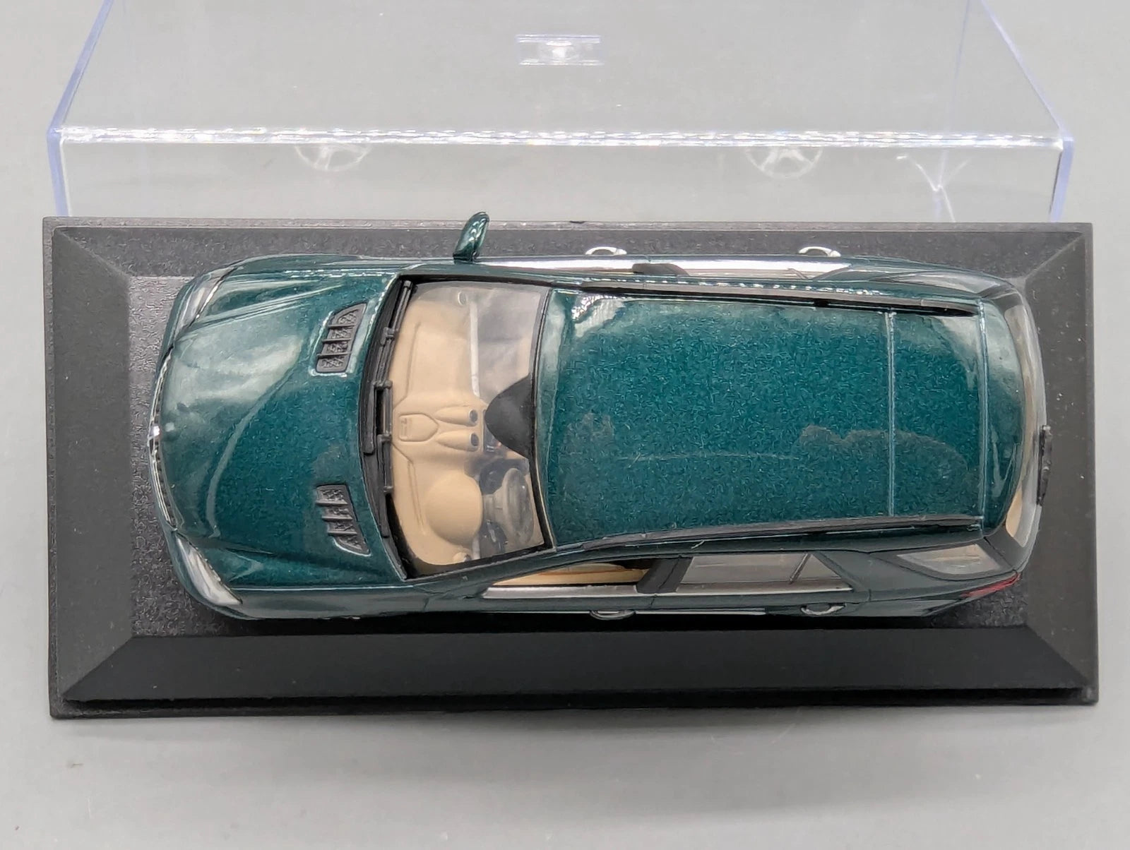 Modellautos 1:43 Minichamps Mercedes Benz M Klasse ML 500 W164 2005 Grün mit OVP