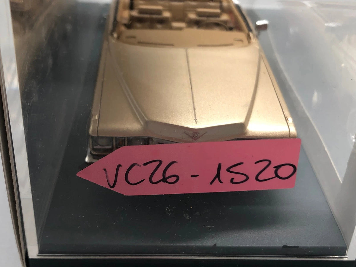 Modellautos 1:43 Neo Scale Models Cadillac Coupe De Ville mit OVP beschädigt