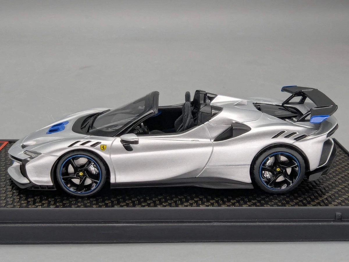 Modellautos 1:43 BBR Concept43 Ferrari SF90 XX Spider Ltd 05/30 Argento NB OVP