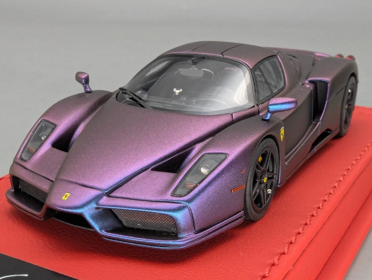 Modellautos 1:43 BBR Executive Ferrari Enzo Ferrari Chameleon Matt 08/10 OVP