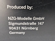 Modellautos 1:18 NZG Mercedes Benz EQB Iridiumsilber mit Dealer OVP