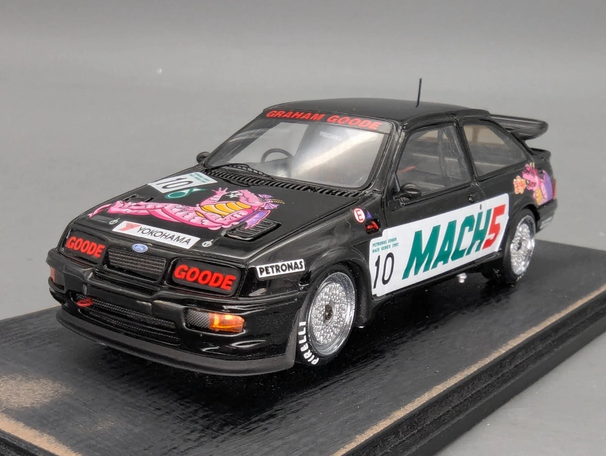 Modellautos 1:43 Spark SA200 Ford Sierra RS500 Cosworth 1992  Mach5 #10 Vitrine