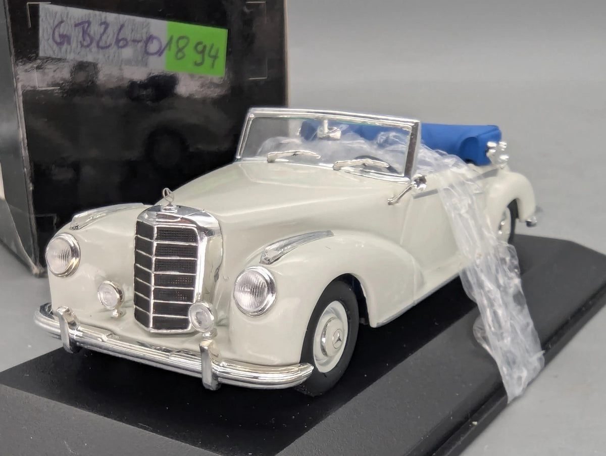 Modellautos 1:43 Minichamps Mercedes Benz 300 S Cabrio Softtop Offen OVP