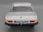 Modellautos 1:18 Minichamps BMW 3.0 CSL 1972 mit OVP