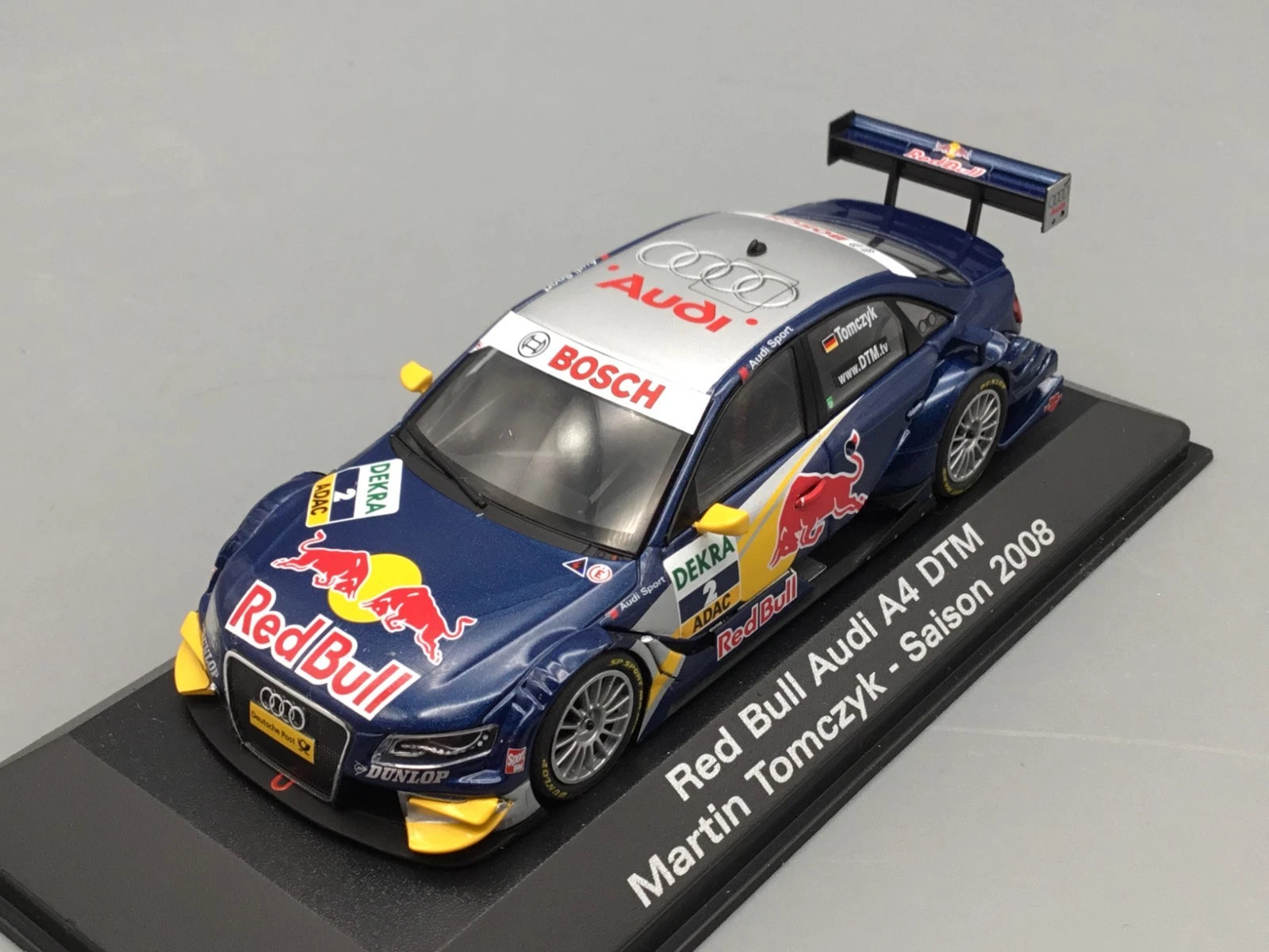 Modellautos 1:43 Minichamps Red Bull Audi A4 DTM 2008 Tomczyk #2 in OVP