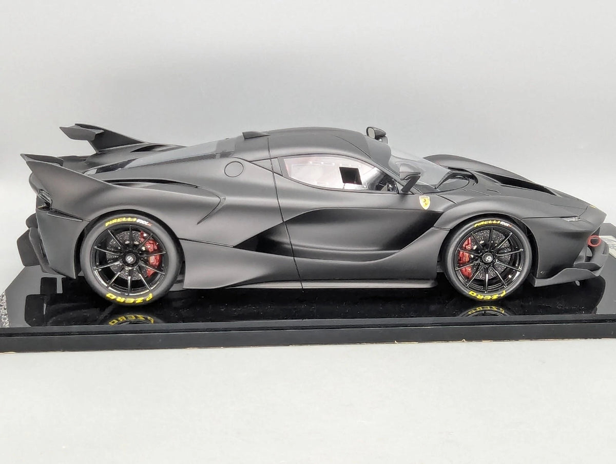 Modellautos 1:12 BBR Ferrari FXX-K Matt Black Ltd 03/05 Vitrine OVP