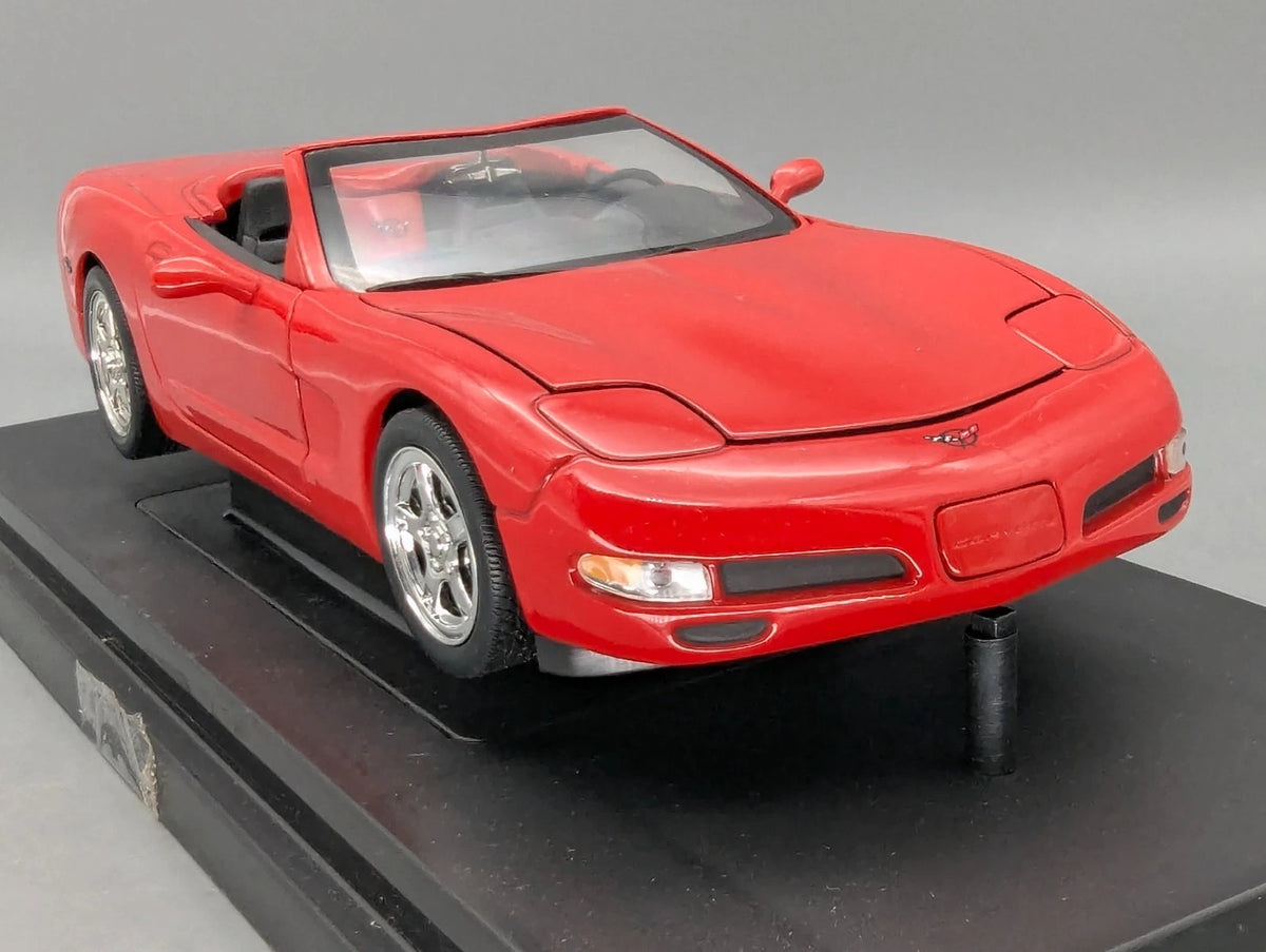 Modellautos 1:18 Ertl Chevrolet Corvette 1998 Rot American Muscle XXX mit OVP