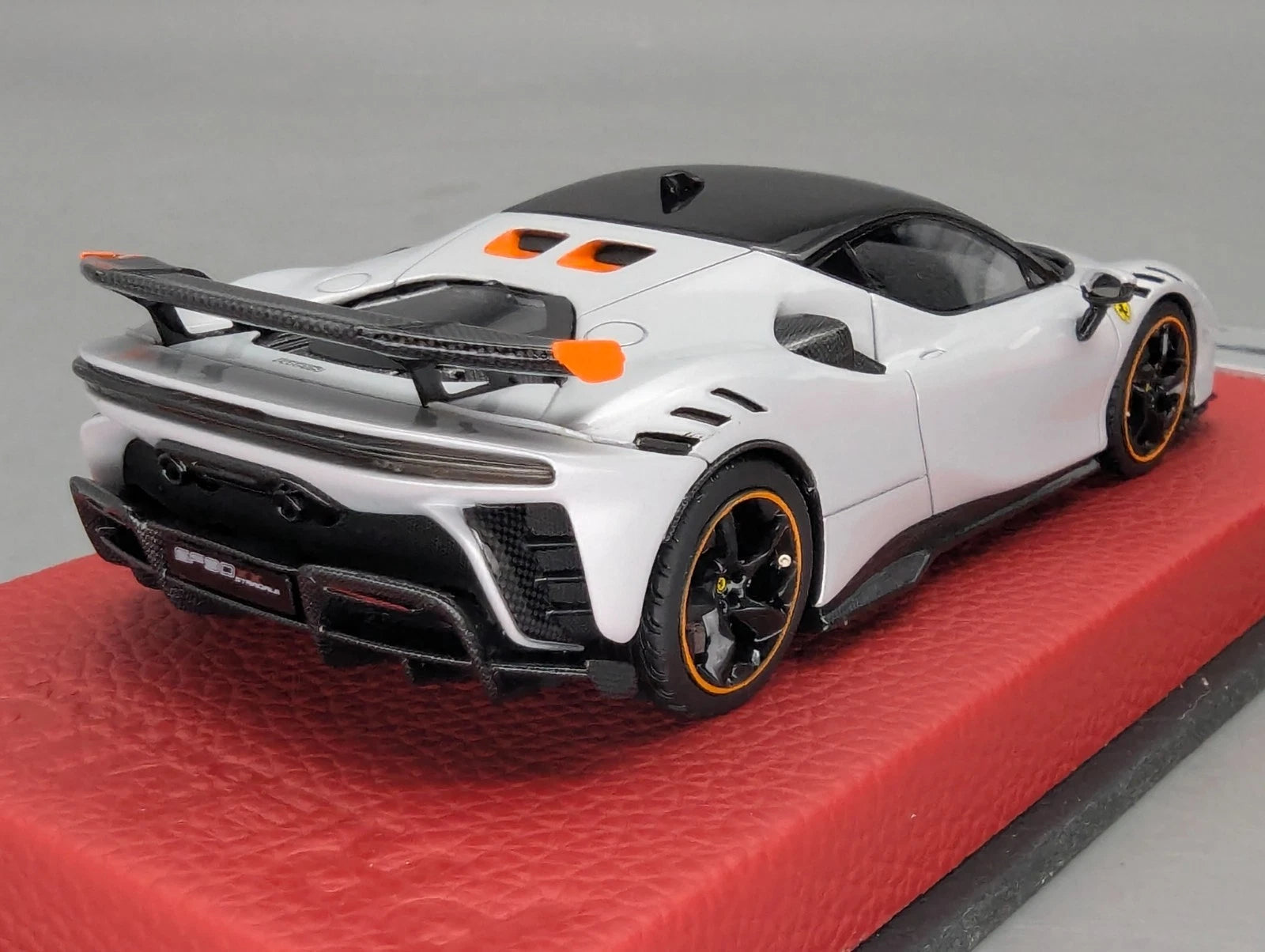 Modellautos 1:43 BBR Concept43 Ferrari SF90 XX Stradale Ltd 12/20 Weiß mit OVP