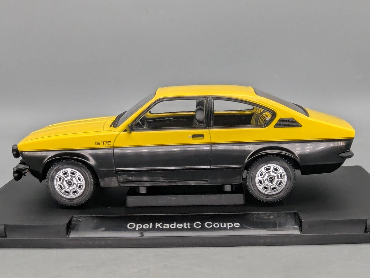 Modellautos 1:18 MCG Modelcar Group 18190 Opel Kadett C Coupe GT/E Yell Blck OVP
