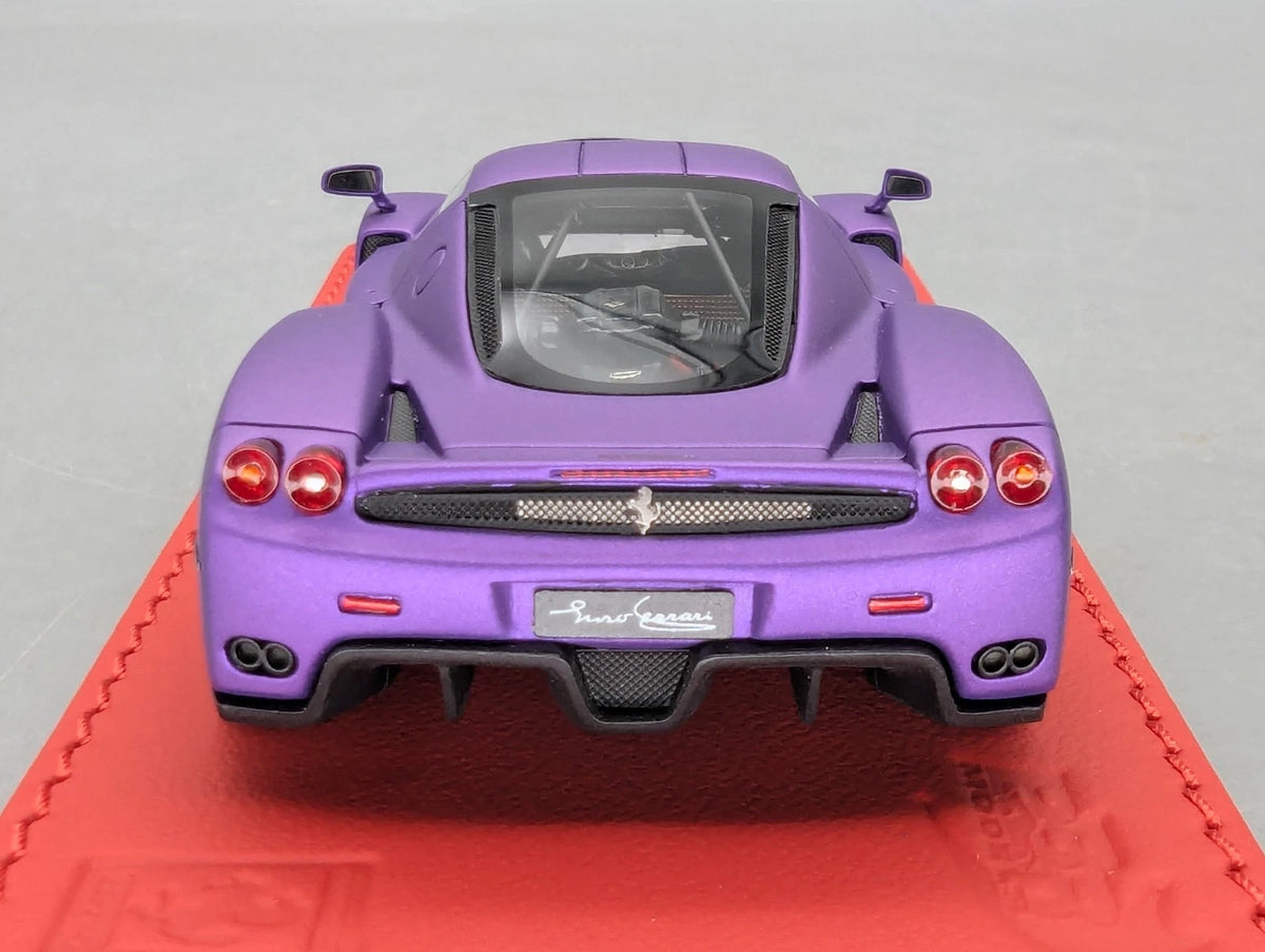 Modellautos 1:43 BBR Executive CALSITO Ferrari Enzo Mica Violet Matt 12/15 OVP