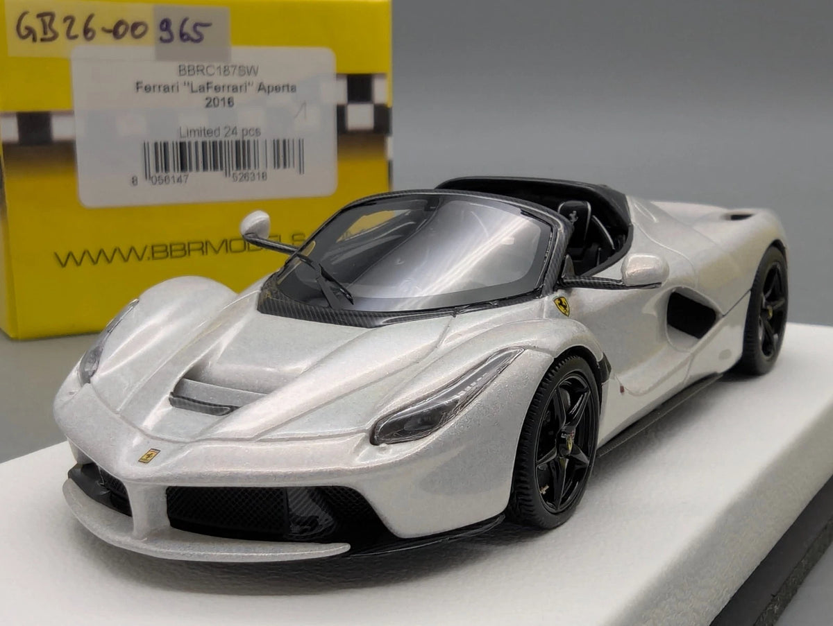 Modellautos 1:43 BBR Ferrari LaFerrari Aperta Weiß Ltd 01/24 mit Vitrine + OVP