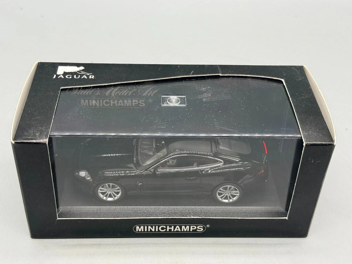 Modellautos 1:43 Minichamps Jaguar XK Coupe mit OVP