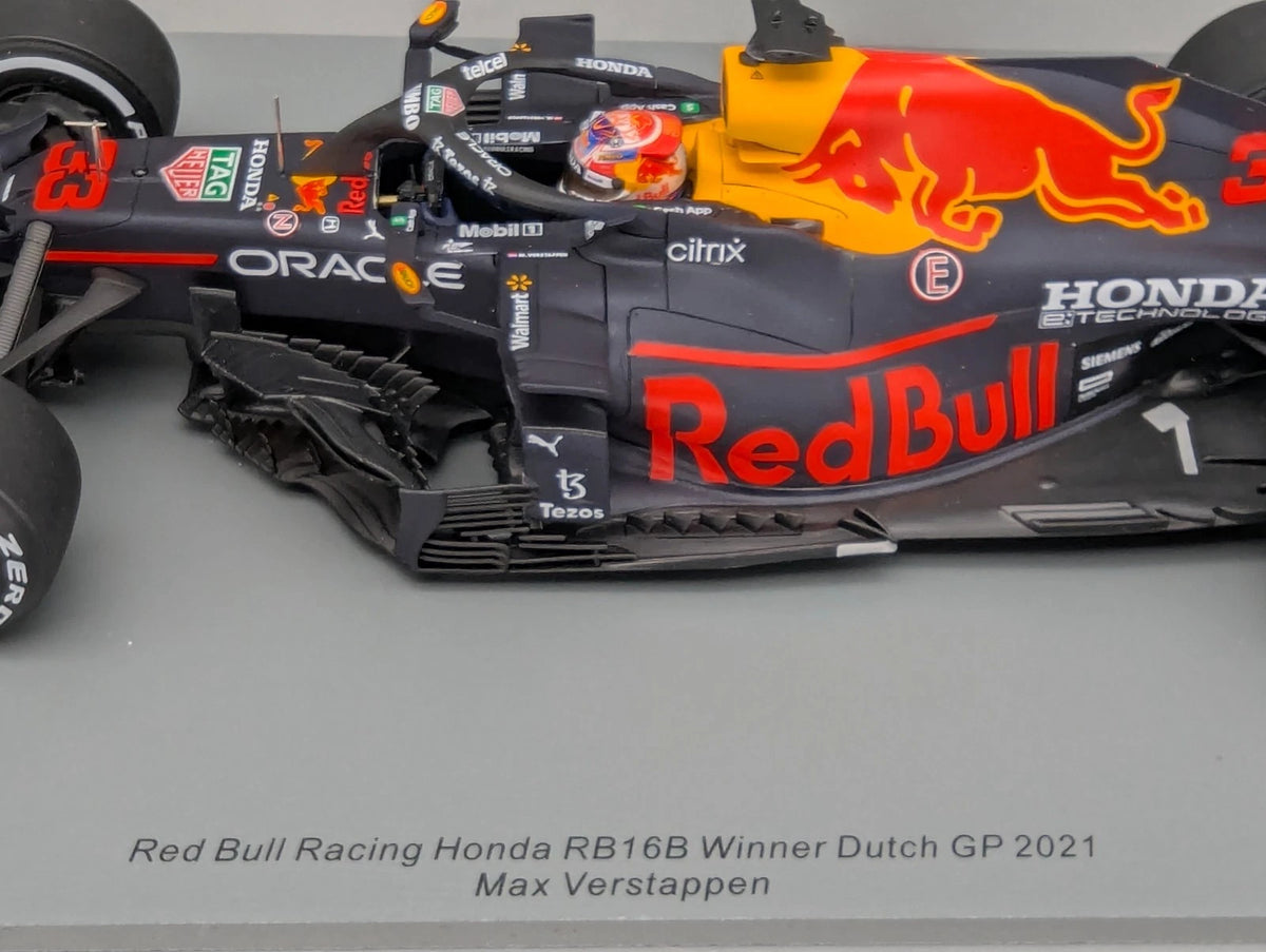 Modellautos 1:18 Spark Honda  Red Bull RB16B WINNER  NL 2021 #33 Verstappen OVP