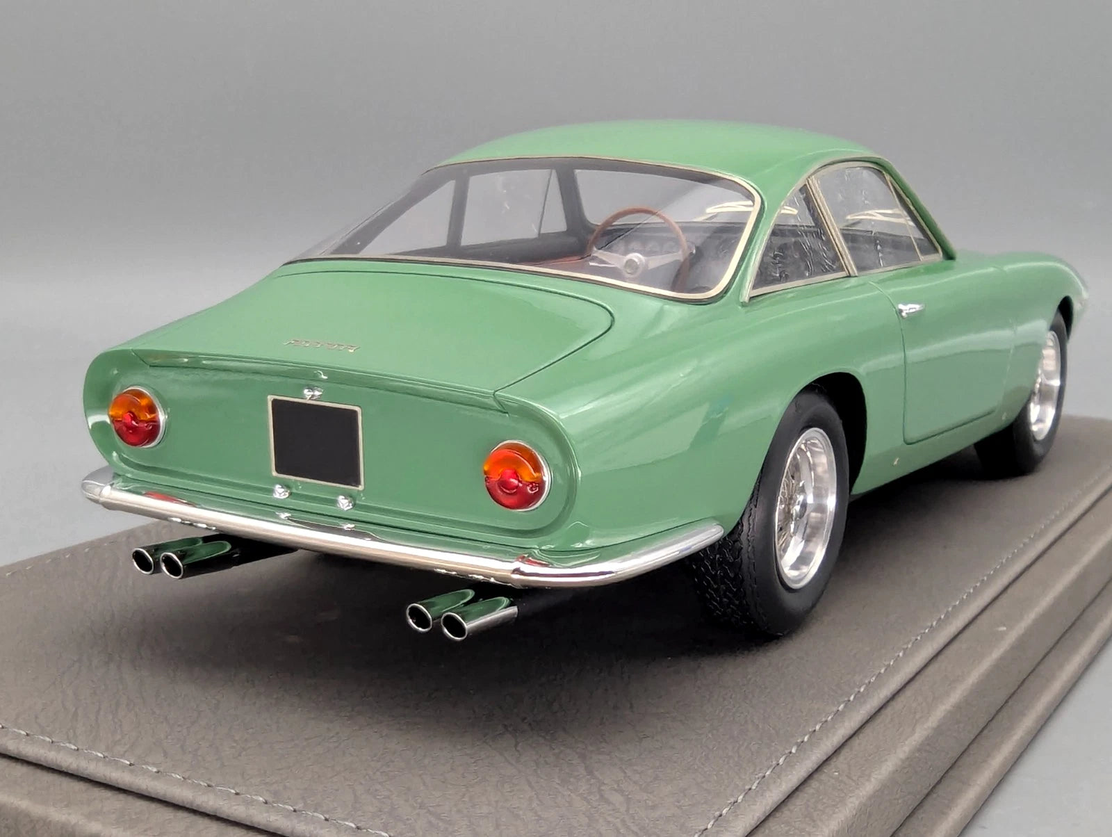 Modellautos 1:18 BBR Ferrari 250 Lusso 1963 Pastel Green 09/36 Stück mit OVP