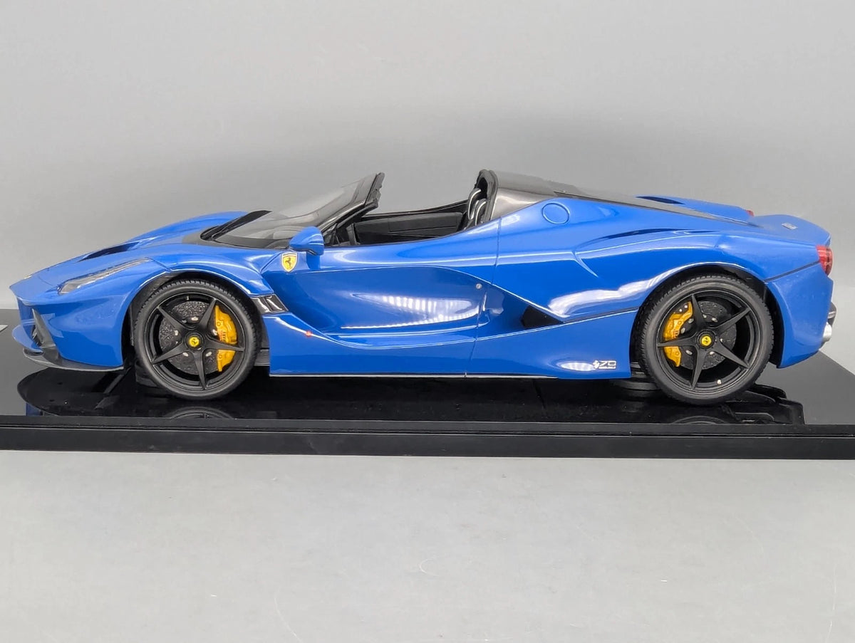 Modellautos 1:12 BBR Ferrari LaFerrari Aperta Azzurro Dino Ltd 05/05 Vitrine OVP