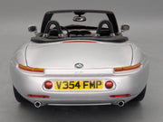 Modellautos 1:18 Kyosho BMW Z8 James Bond 007 Edition 1999 Silber mit OVP