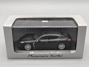 Modellautos 1:43 Minichamps Porsche 970 Panamera Turbo WAP 020 027 0C mit OVP