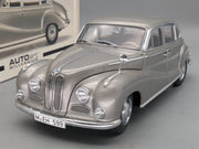 Modellautos 1:18 AUTOart Millenium 70591 BMW 502 2.6 Luxus Silver Beige mit OVP