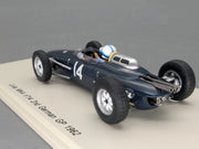 Modellautos 1:43 Spark S1815 Lola MK4 2nd German GP 1962 #14 Surtees Vitrine