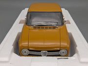 Modellautos 1:18 Minichamps Alfa Romeo Giulia 1300 Super 1970 Ocker Ochre OVP