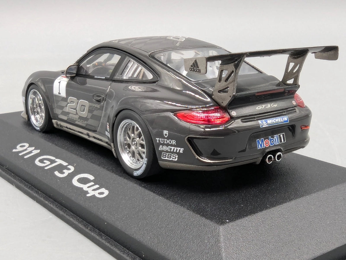 Modellautos 1:43 Minichamps Porsche 911 GT3 Cup 2010 Carrera Cup WAP Dealer OVP